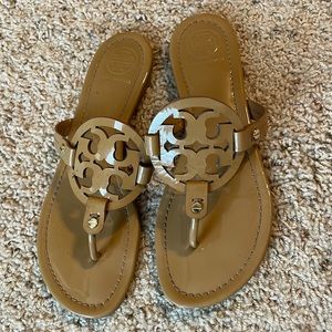 Tan Tory Burch Sandals Size: 9.5 GREAT CONDITION